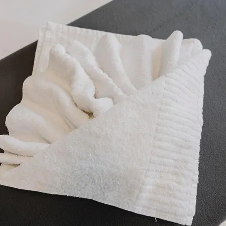 アパート Spinola Court 2bed W Pool And Parking By Homely