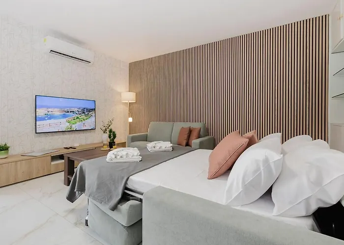 Spinola Court 2bed W Pool And Parking By Homely Saint Julian's