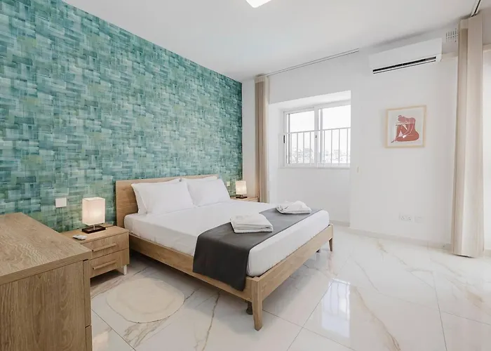 Spinola Court 2bed W Pool And Parking By Homely Saint Julian's