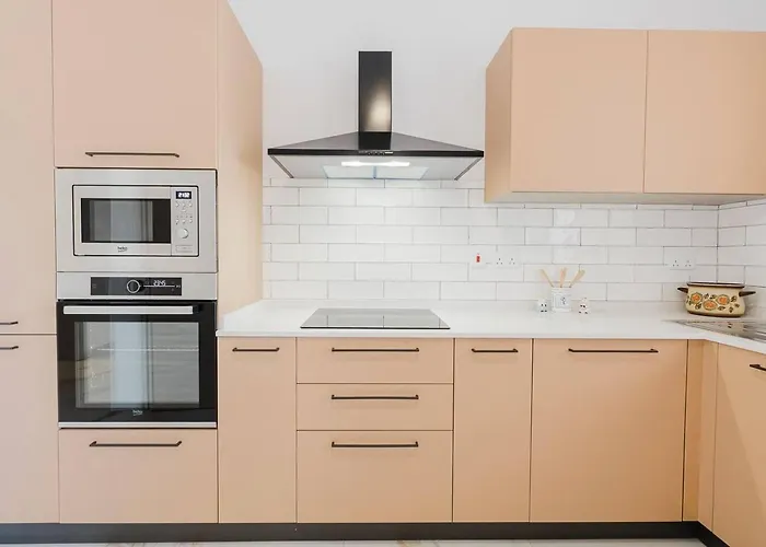 Spinola Court 2bed W Pool And Parking By Homely Saint Julian's