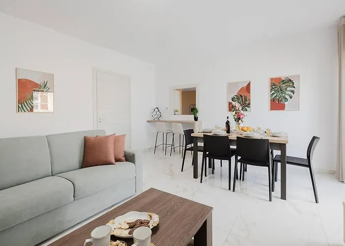 Spinola Court 2bed W Pool And Parking By Homely Saint Julian's