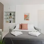 Spinola Court 2bed W Pool And Parking By Homely * Saint Julian's