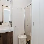 Spinola Court 2bed W Pool And Parking By Homely Apartment