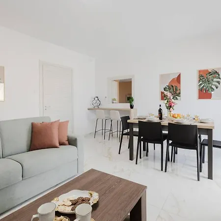 Spinola Court 2bed W Pool And Parking By Homely St. Julian's